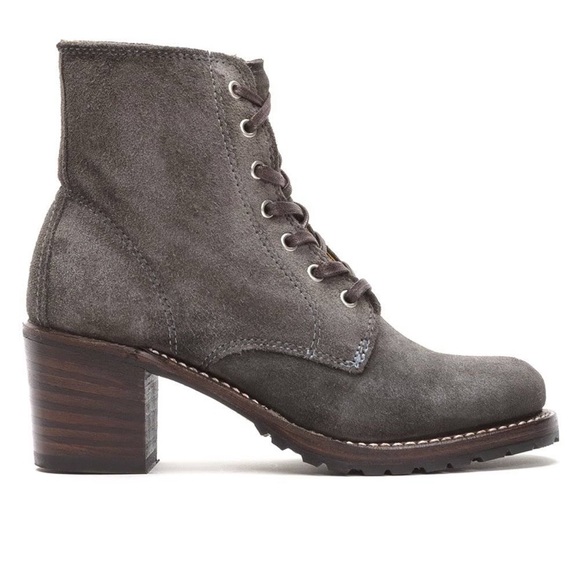 Frye Shoes - Frye Sabrina gray lace up boots